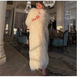 Fashion Solid Thicken Fur Coat For Women Elegant Long White Fluffy Warm Long Sleeves Coats Winter Ladies Chic Streetwear